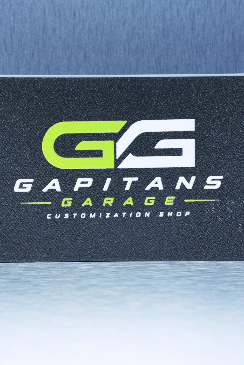 GAPITANS GARAGE STICKER