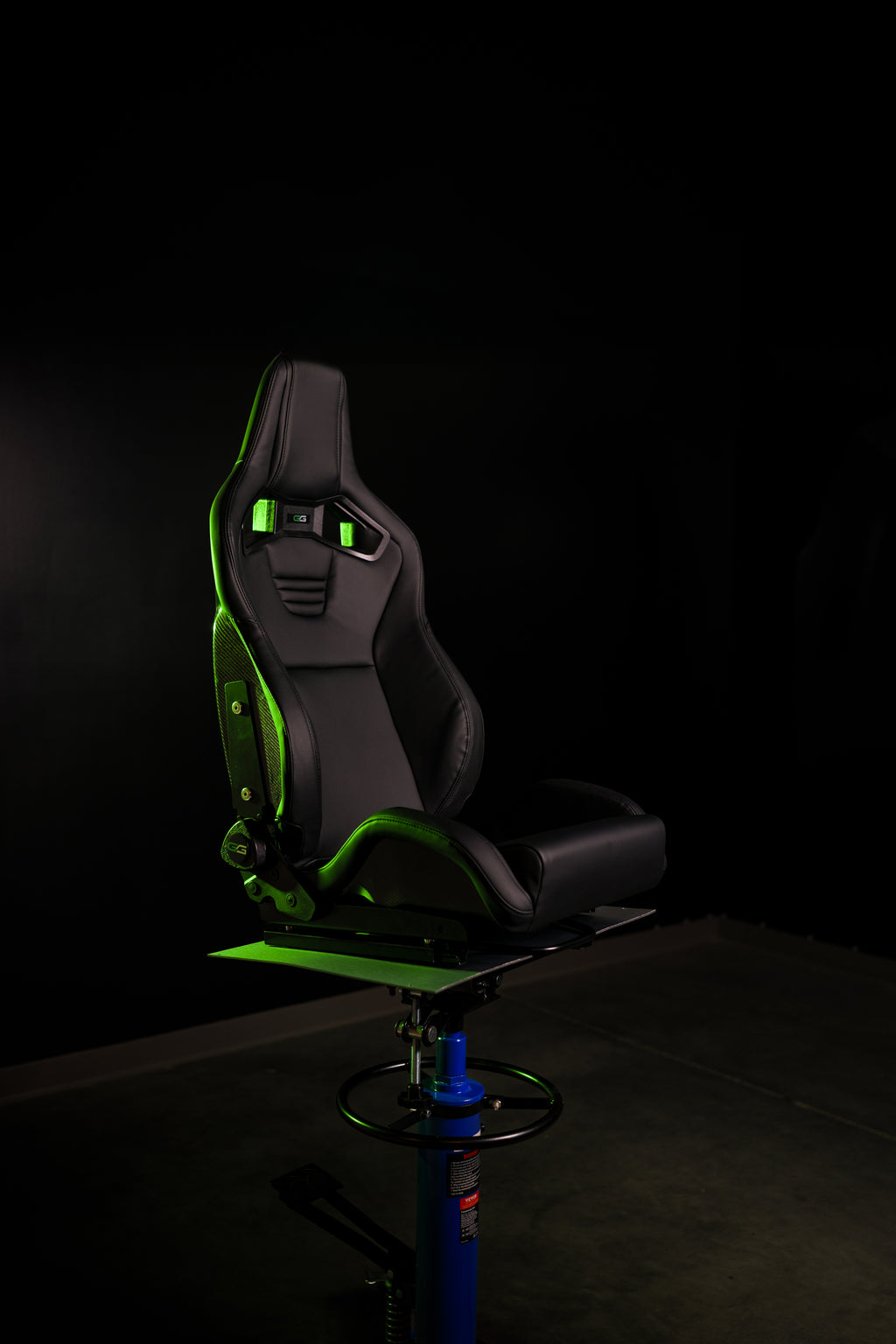 GG CARBON SEATS( PAIR )