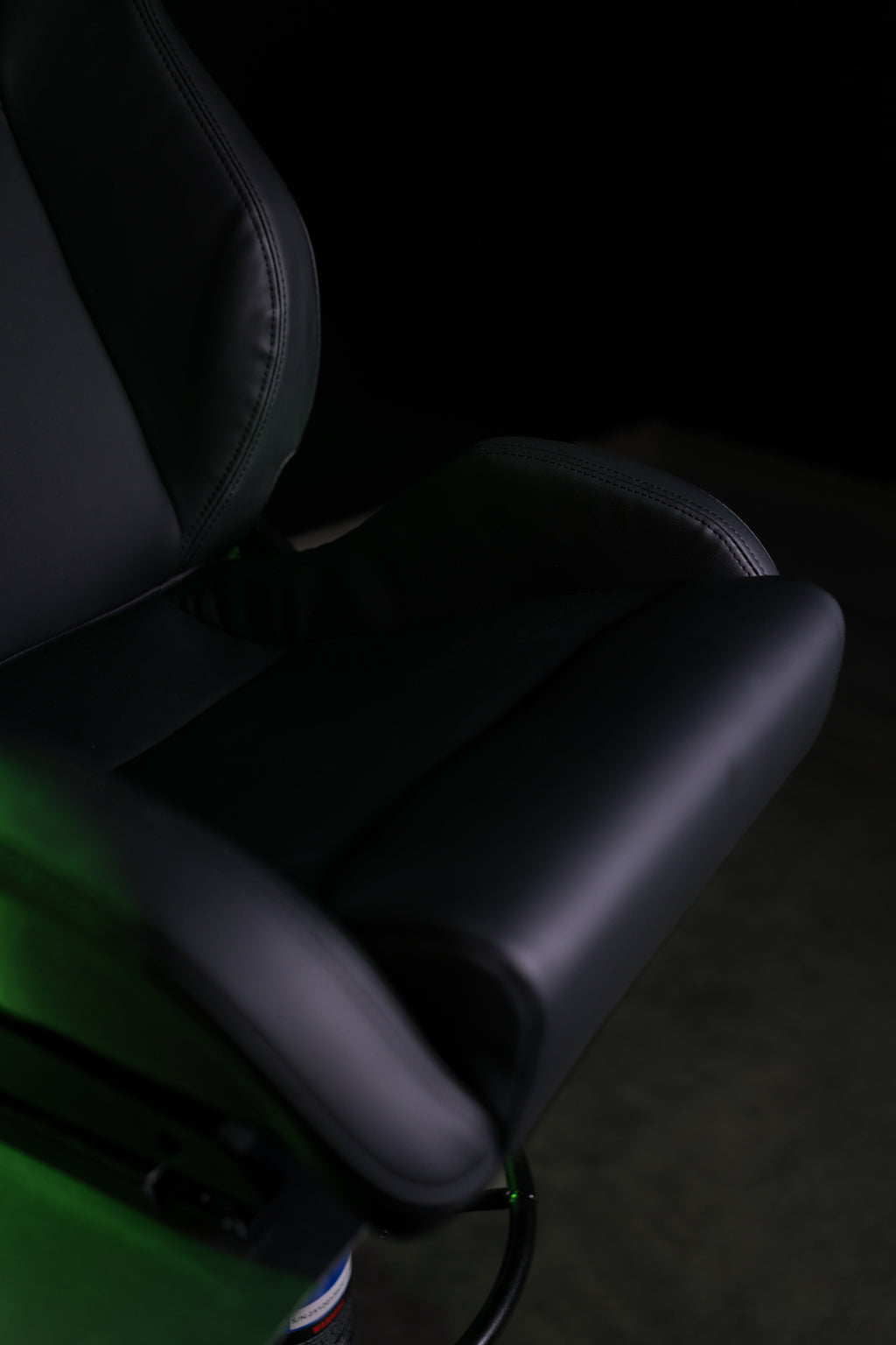 GG CARBON SEATS( PAIR )