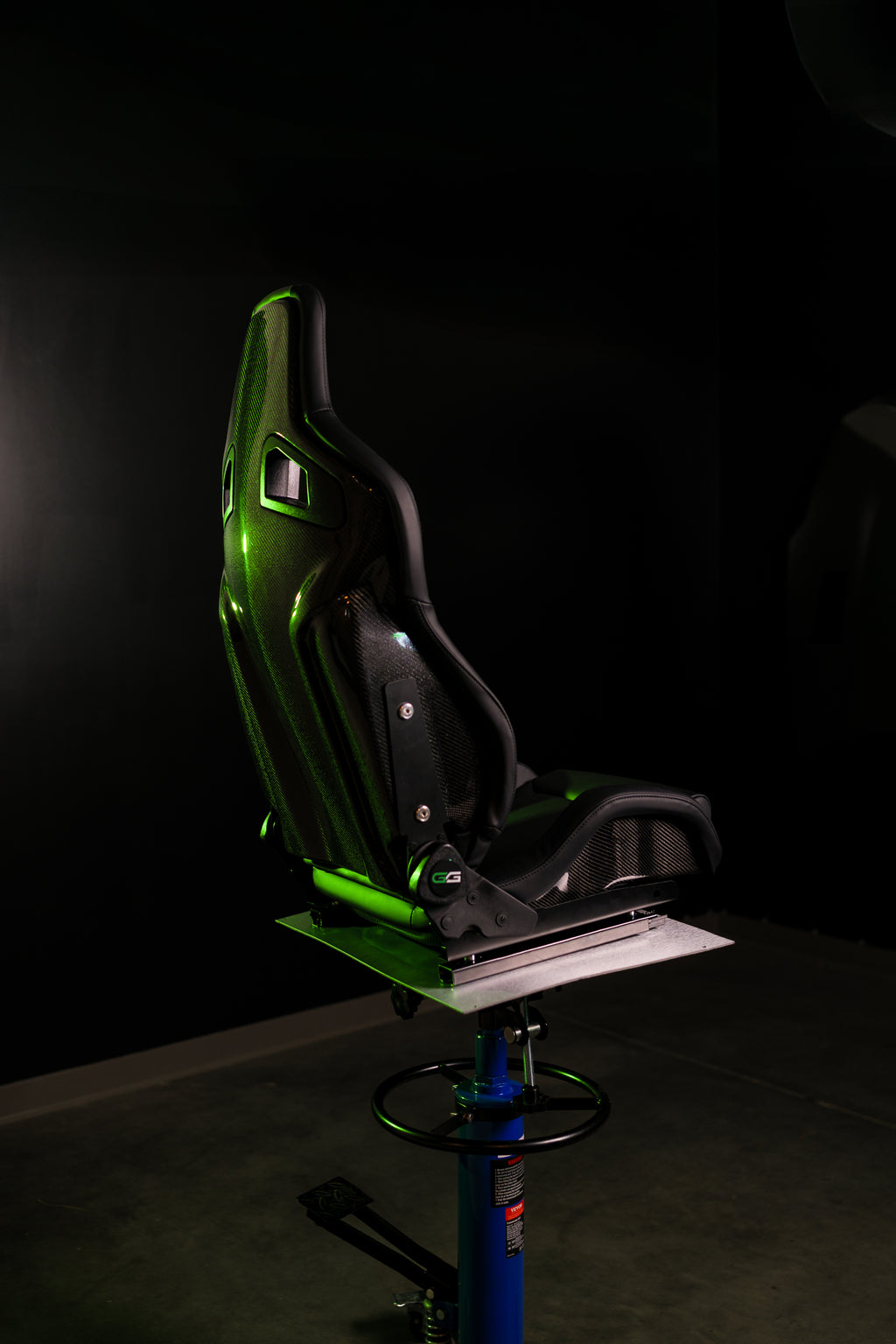 GG CARBON SEATS( PAIR )